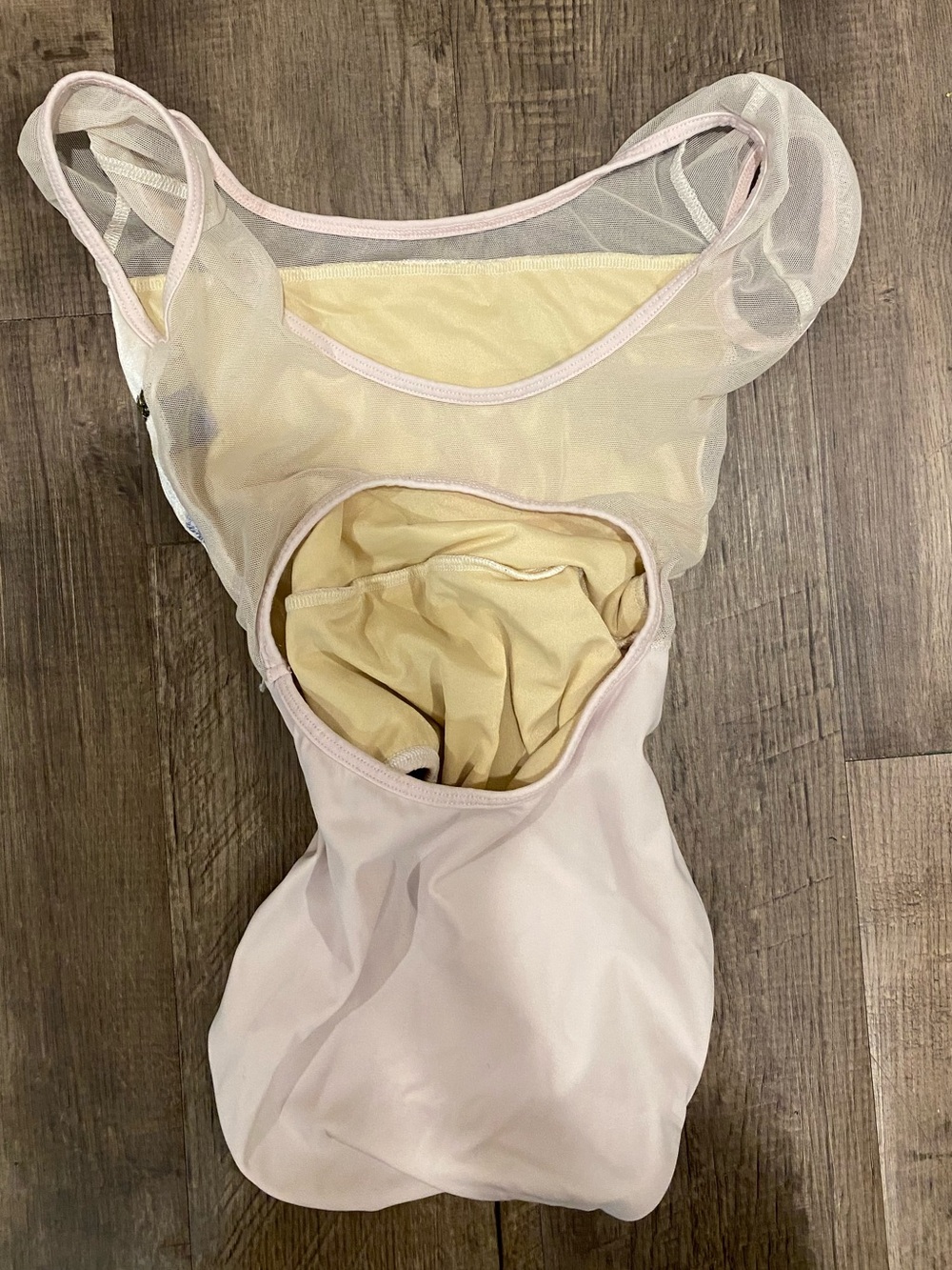 Class In Leotard - Picture 2 of 3